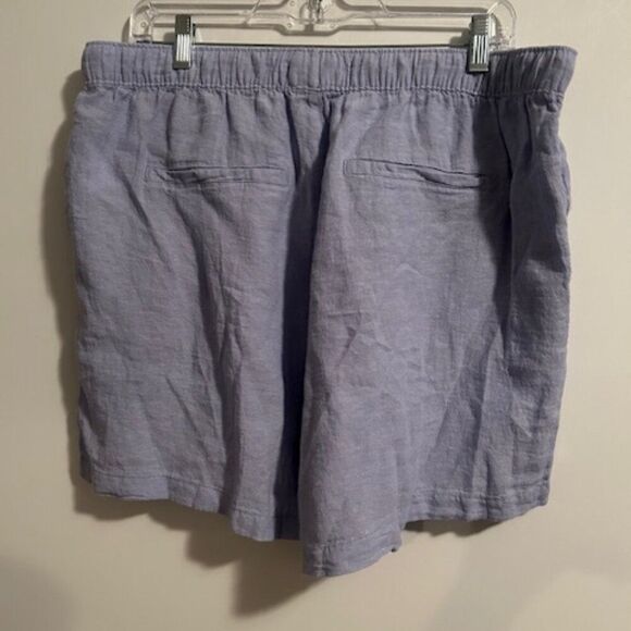 Tahari Blue Linen pull-on drawstring shorts, size 3X - Picture 2 of 3